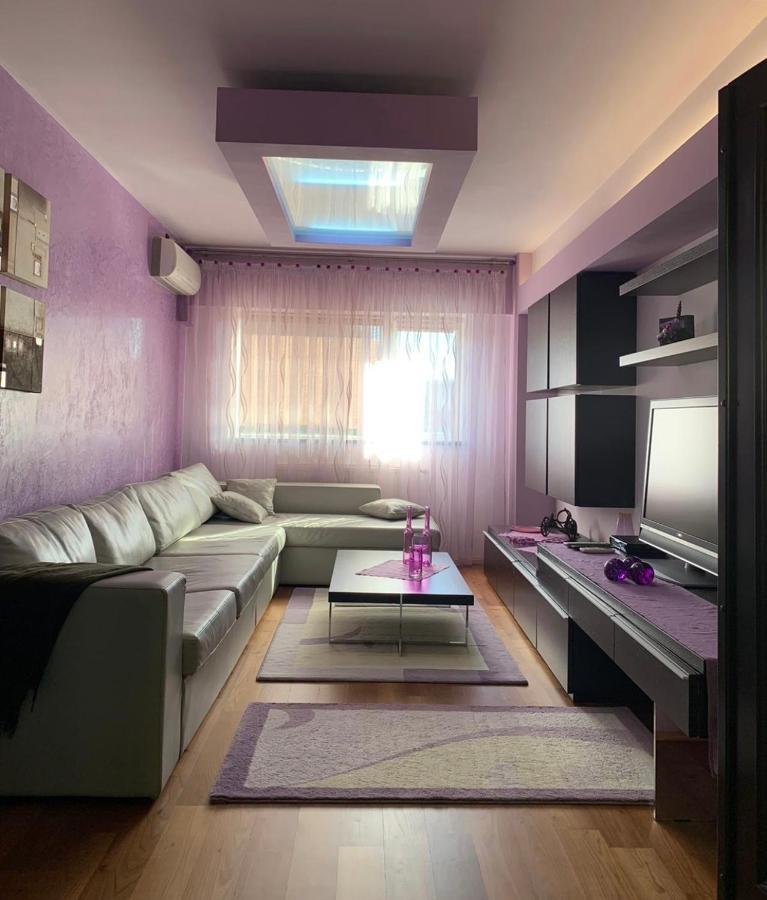 Central Apartment 4 Rooms Braşov Dış mekan fotoğraf