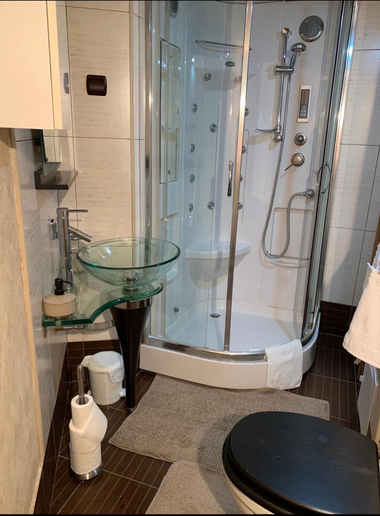 Central Apartment 4 Rooms Braşov Dış mekan fotoğraf